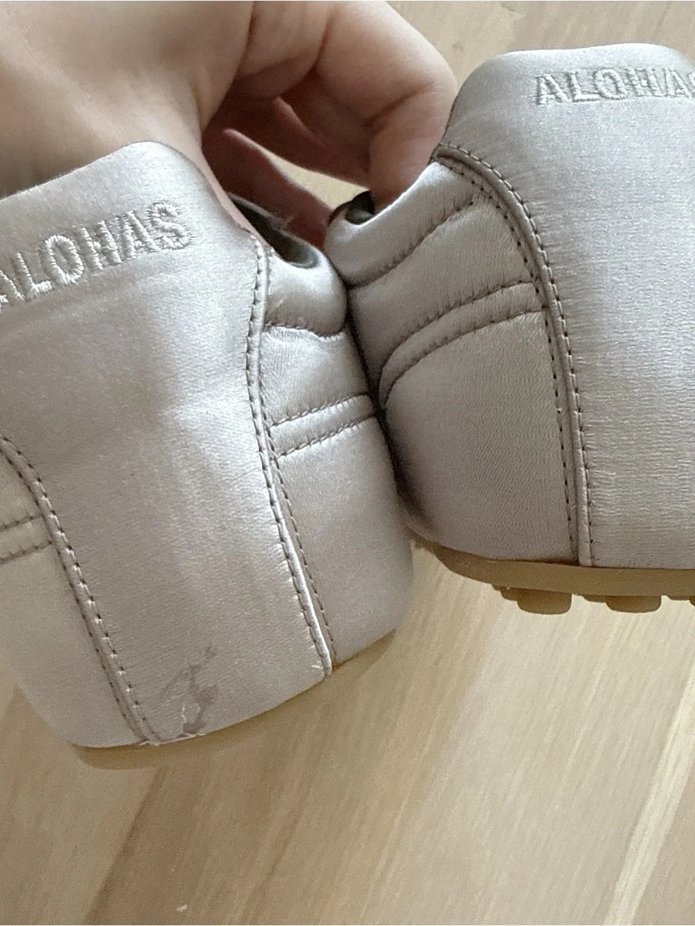 NIB ALOHAS TB.69 Rife Satin Low-Top Sneakers Taupe